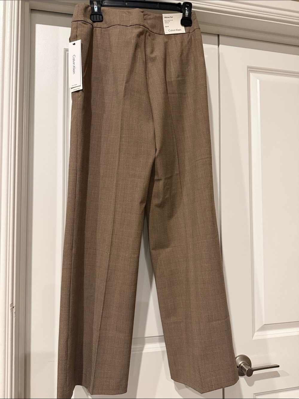 Calvin Klein Women Tan Plaid Dress Pants- Wide Leg . New . Size 6 Petite